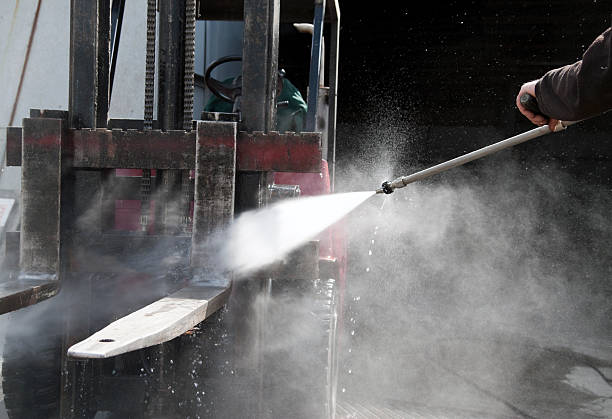 Best Oil and Grease Removal from Surfaces in Floydada, TX